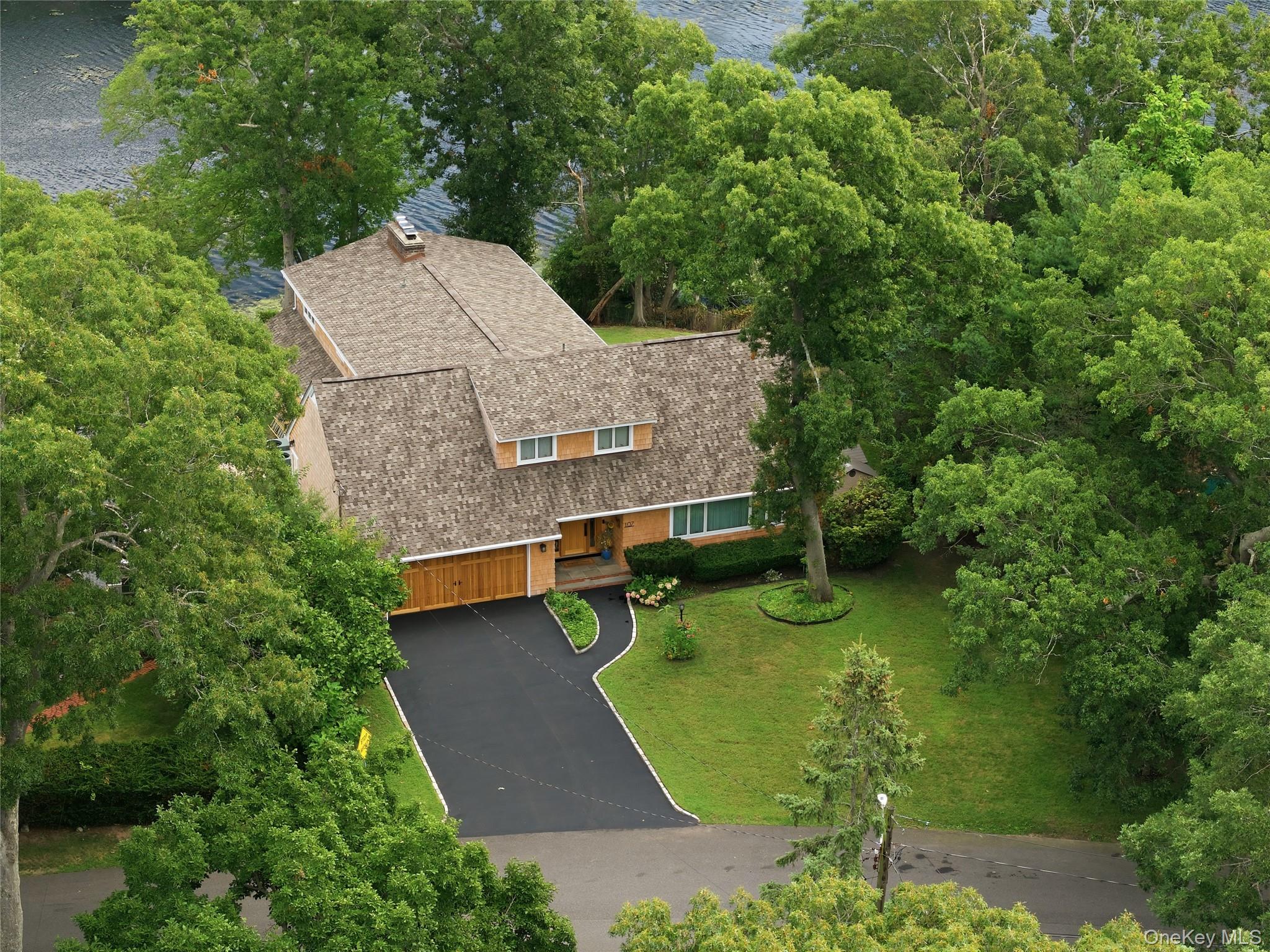 107 Lake Shore Drive — photo 42