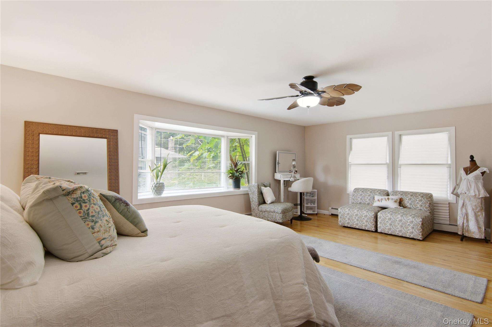 301 Laurel Road — photo 11