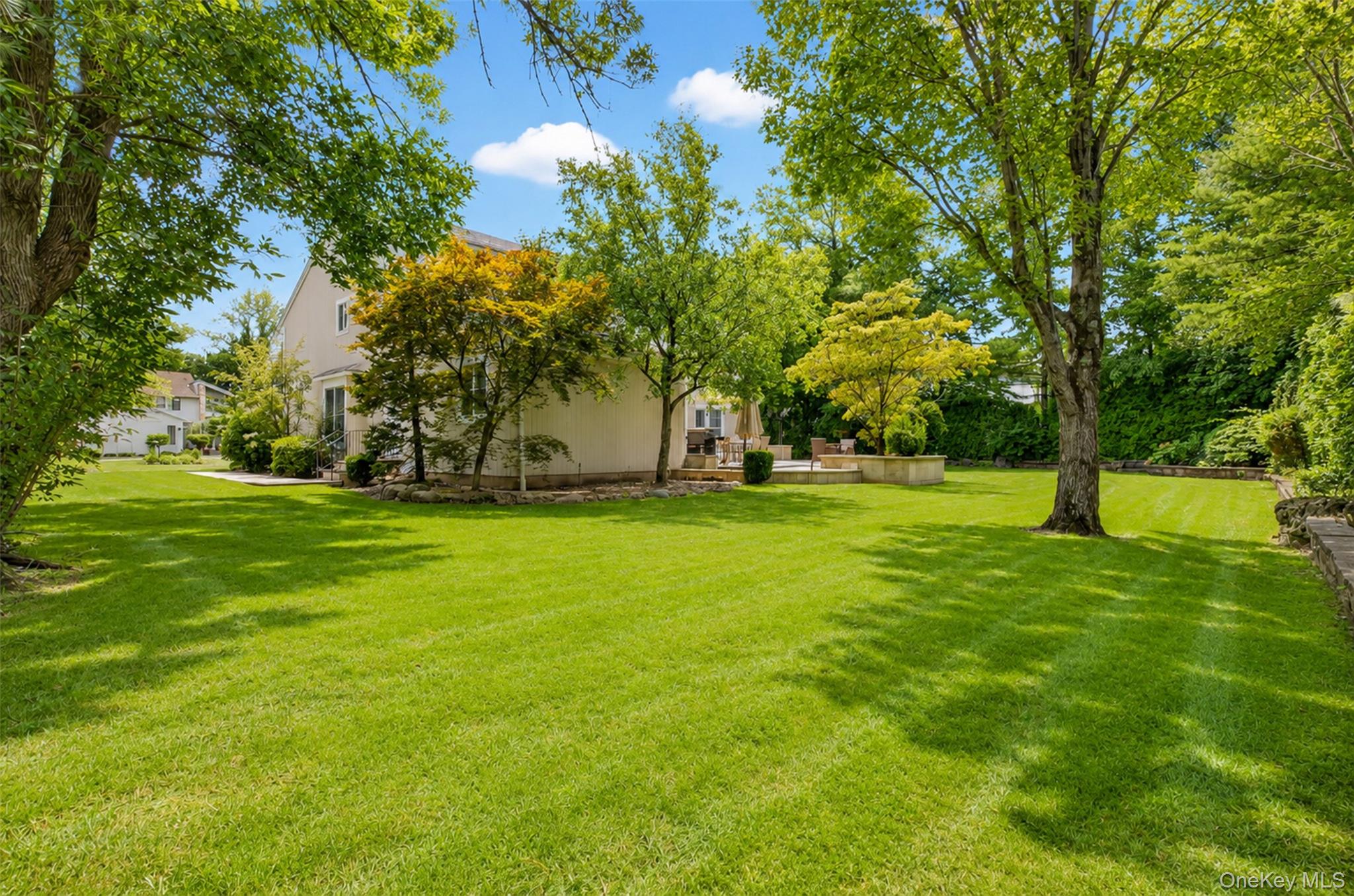 40 Bristol Drive — photo 31