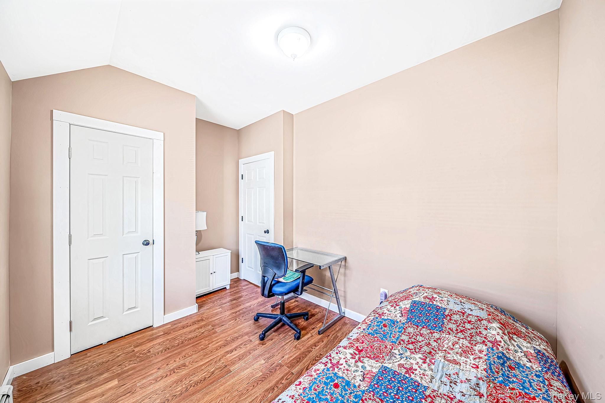 24 Wiggins Avenue — photo 19
