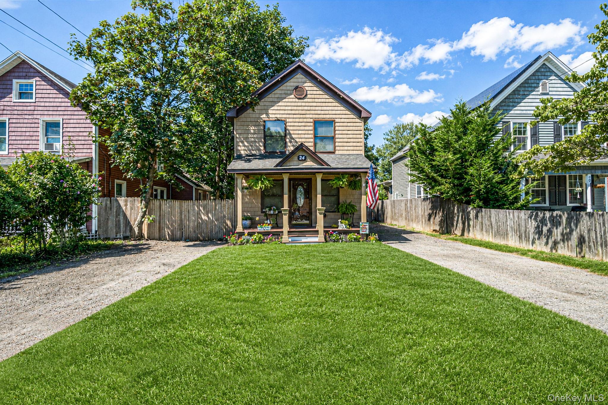 24 Wiggins Avenue — photo 2