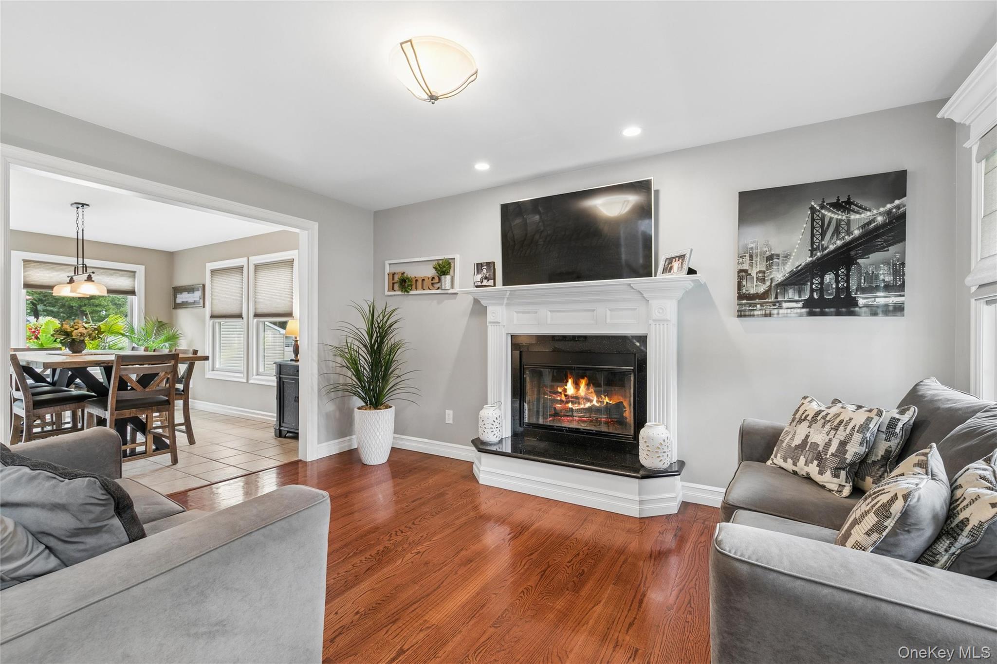 406 Carnation Drive — photo 8