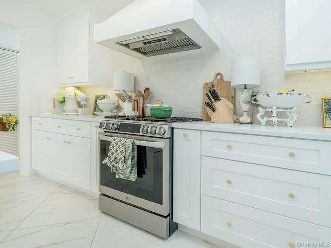 9 Robert Road — photo 18