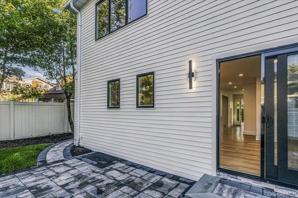 448 Coolidge Street — photo 42