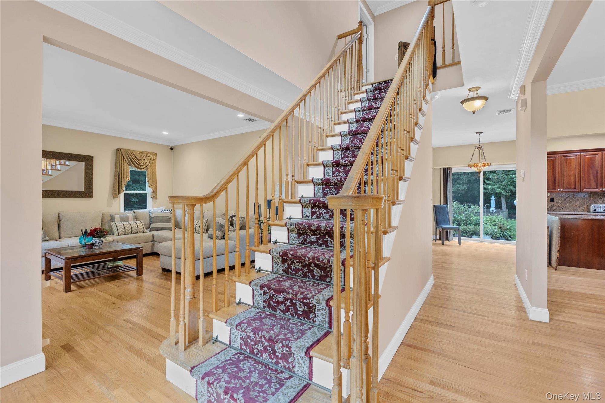 25 Pashen Place — photo 3