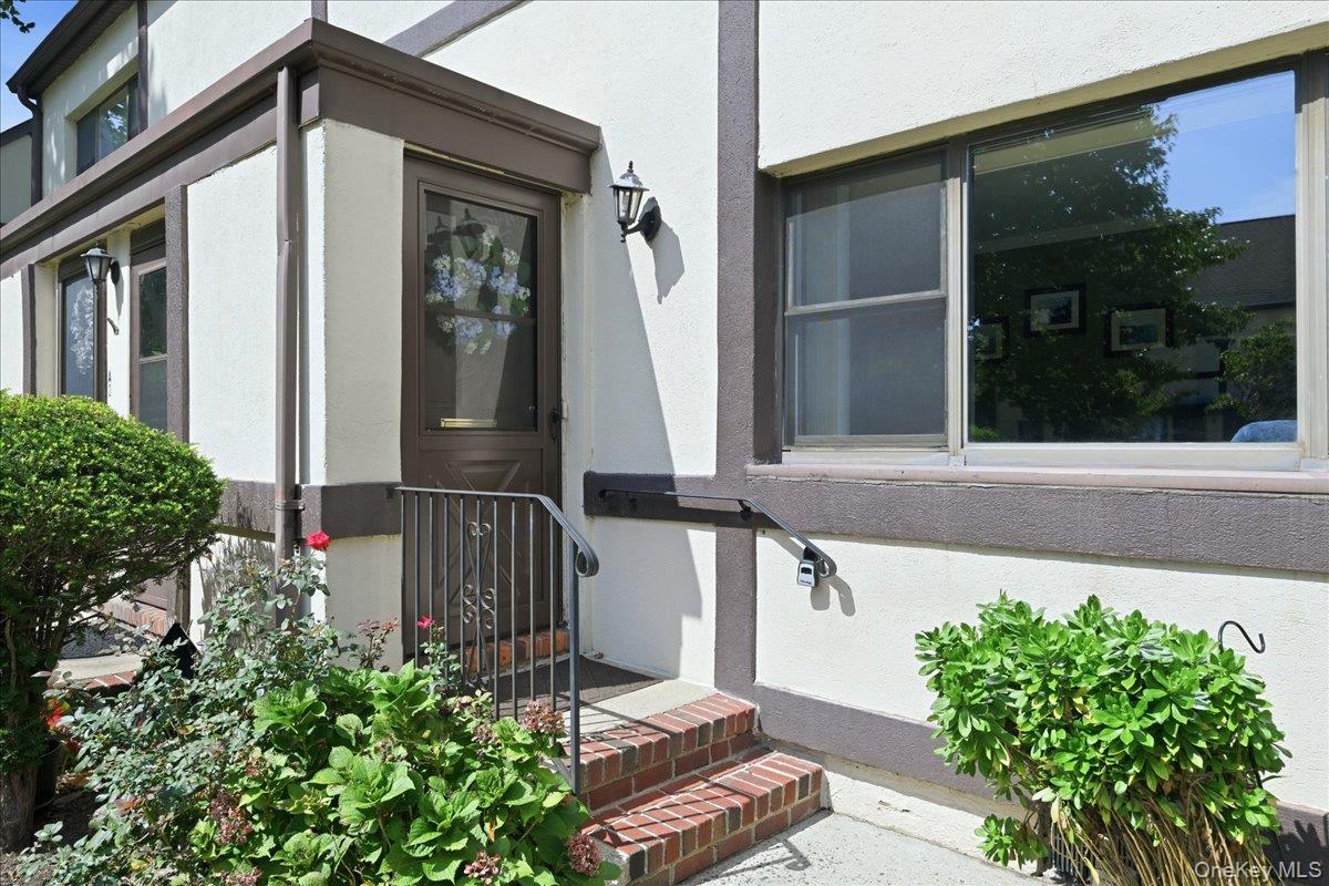 123 Fifteenth #B1, Garden City