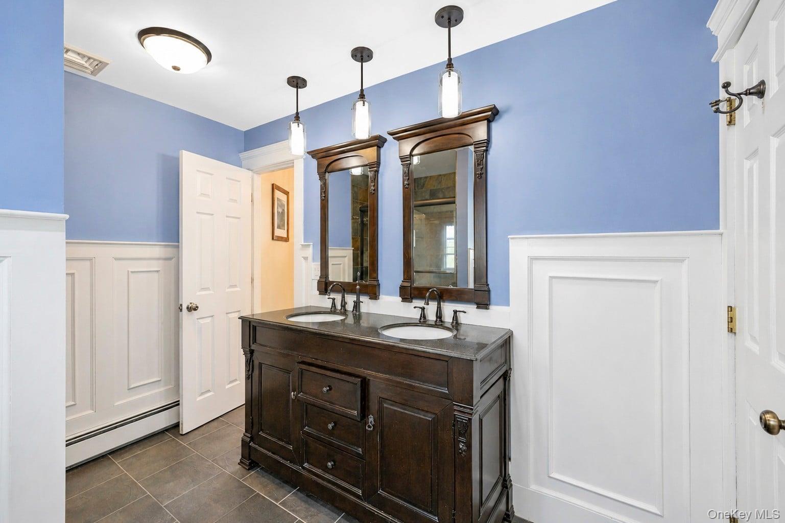 48 Foxboro Avenue — photo 44