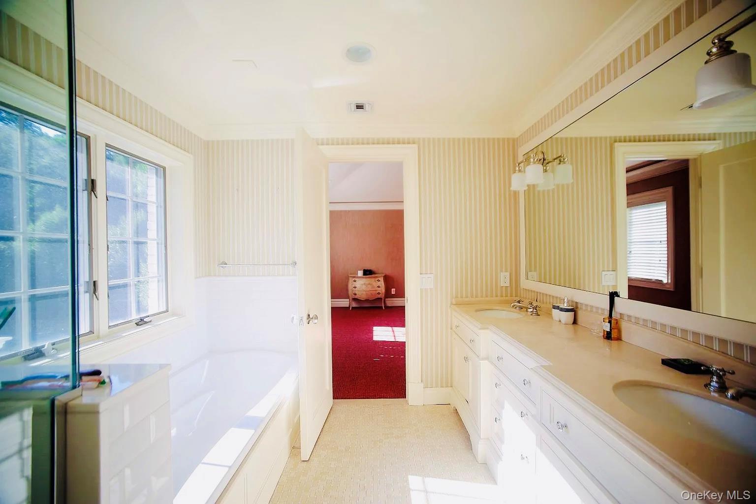 22 Evans Drive — photo 15