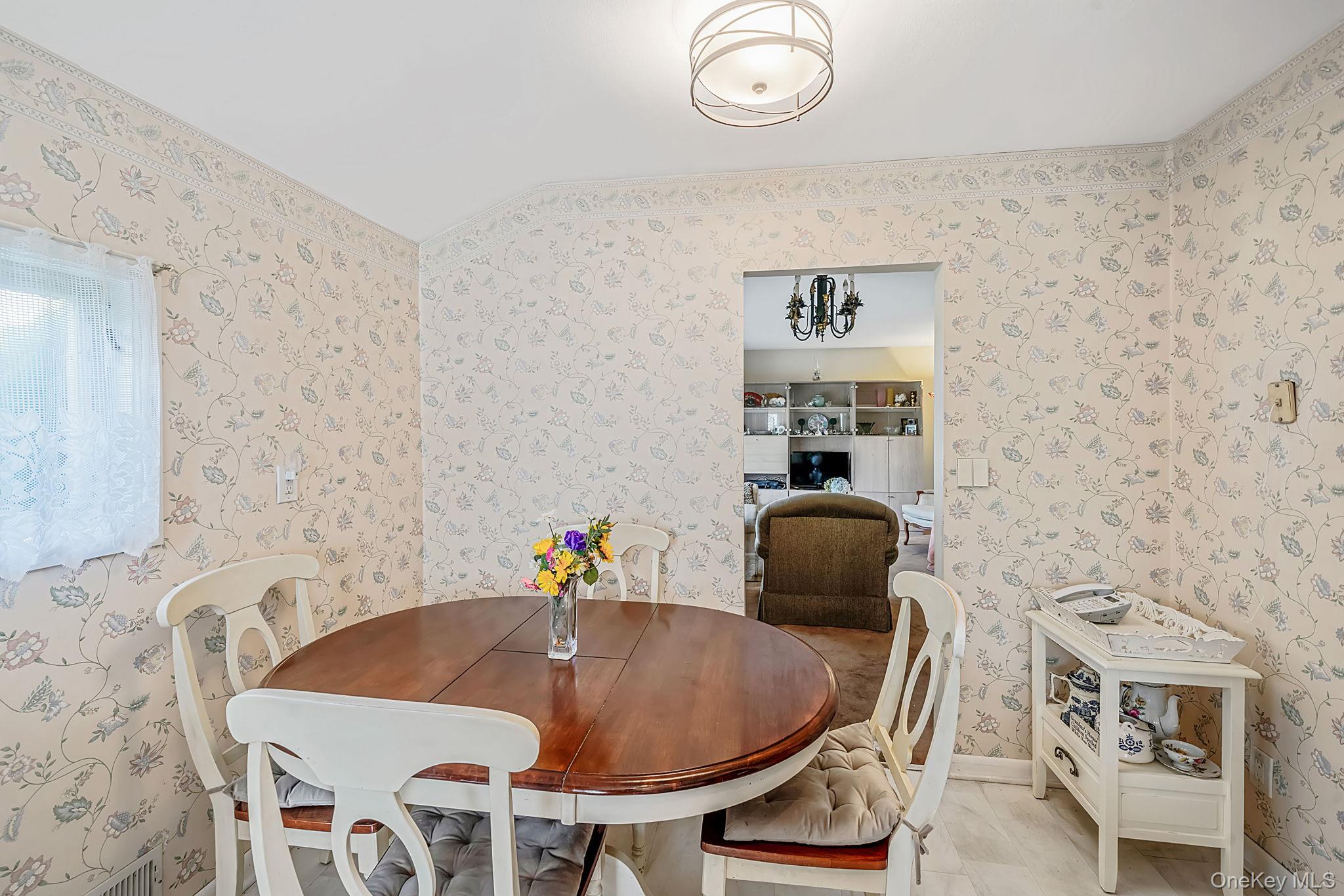 42 Walton Street — photo 17