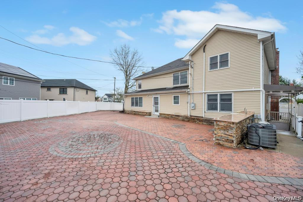 6 Garden Circle — photo 29