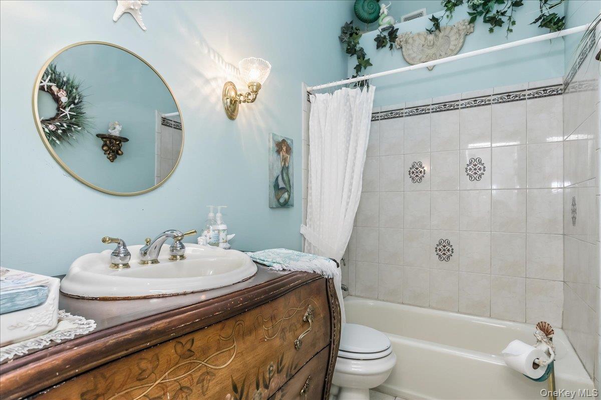 18 Linden Avenue — photo 19
