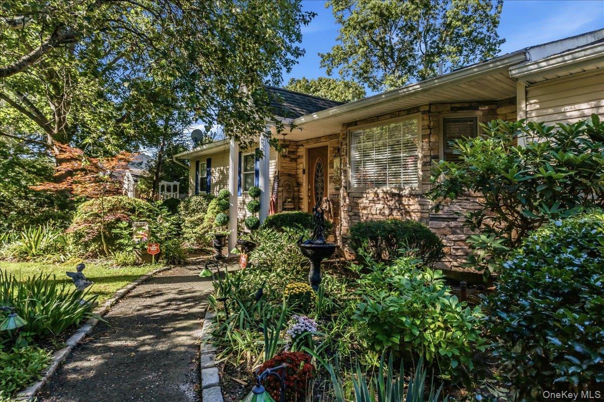 18 Linden Avenue — photo 2