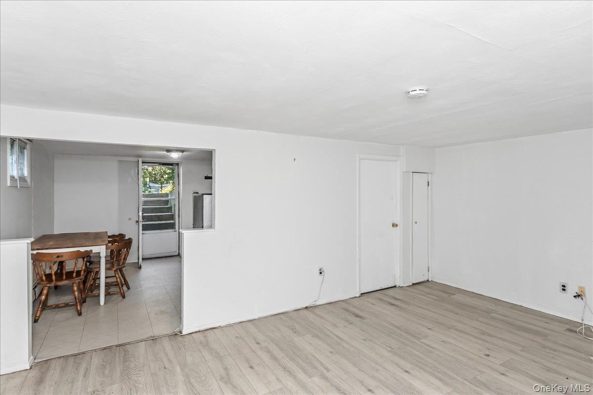 18 Linden Avenue — photo 21
