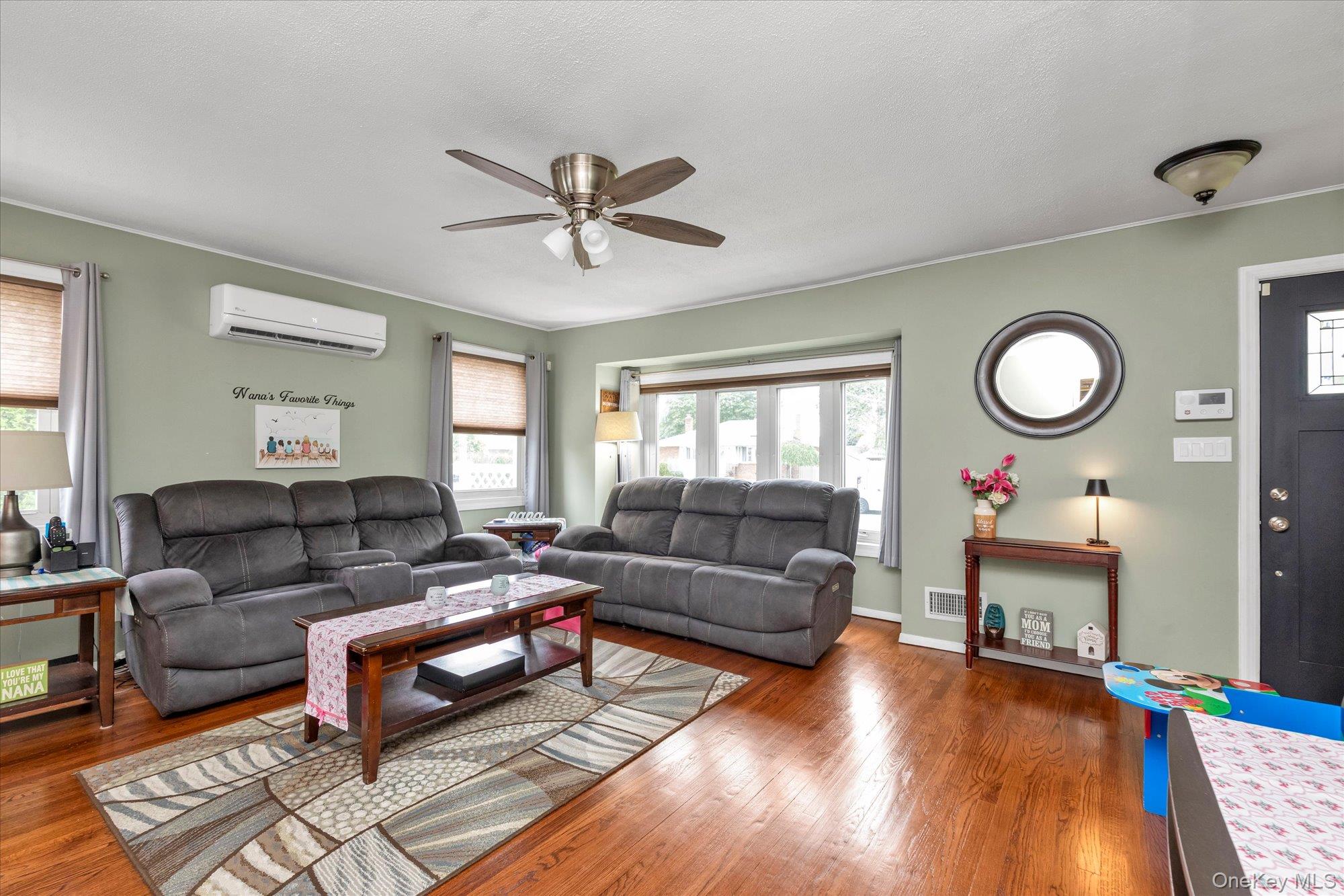 3917 Miller Place — photo 3