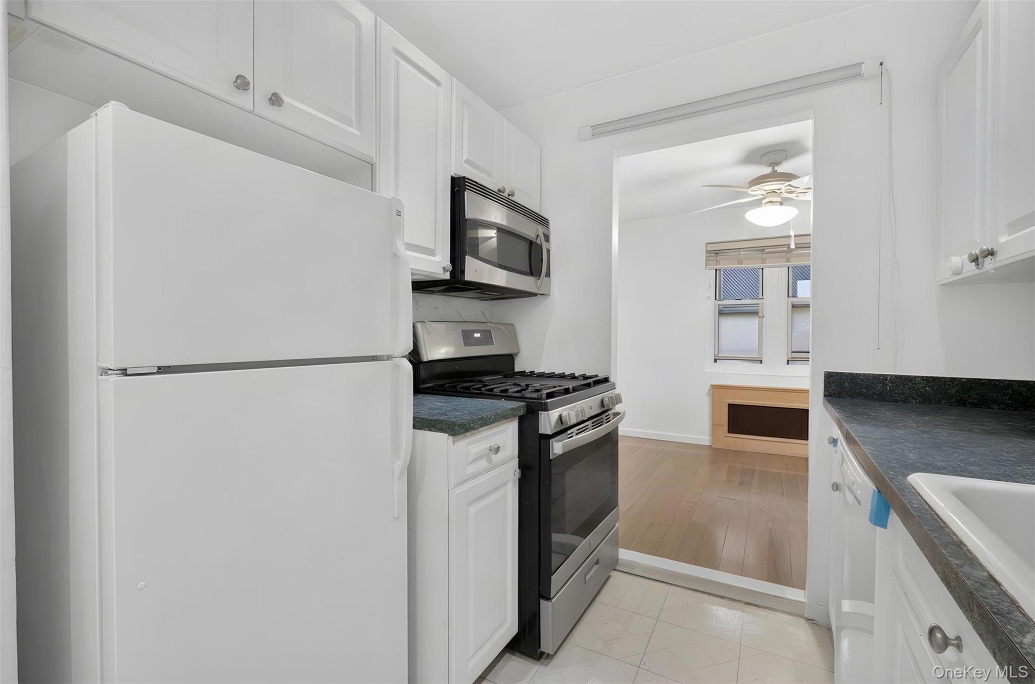 20 Hill Park Avenue #1F — photo 16