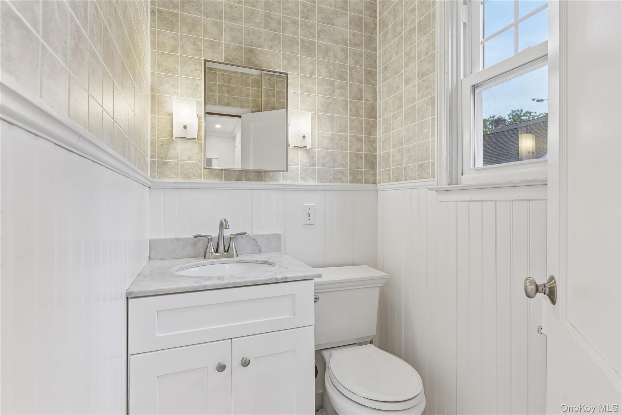 204 Auburn Street — photo 10