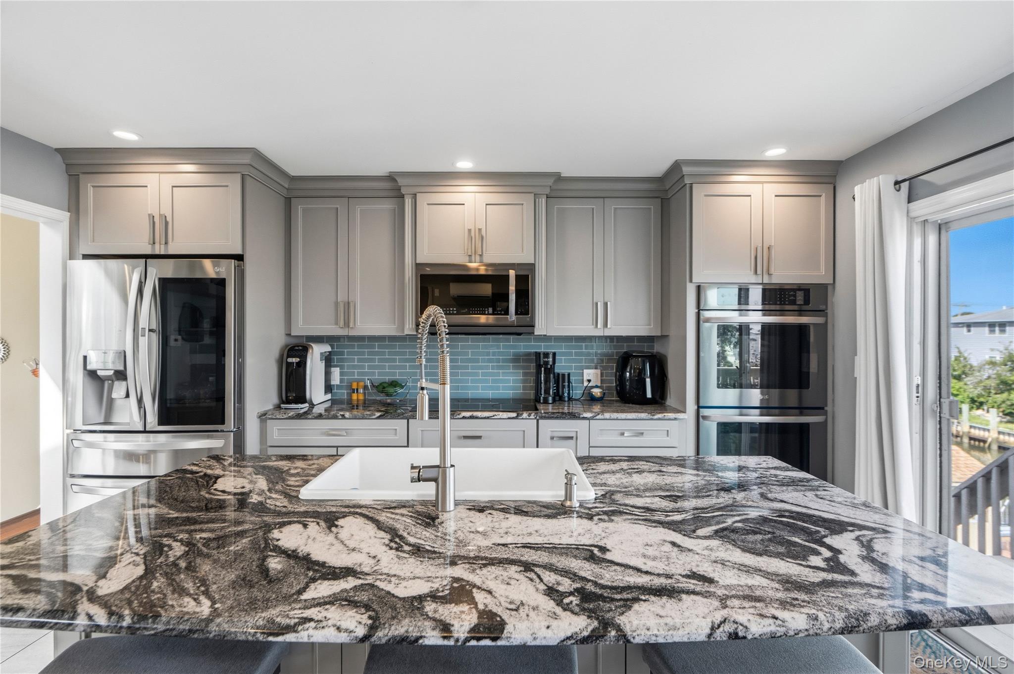 2607 Island Channel Road — photo 3