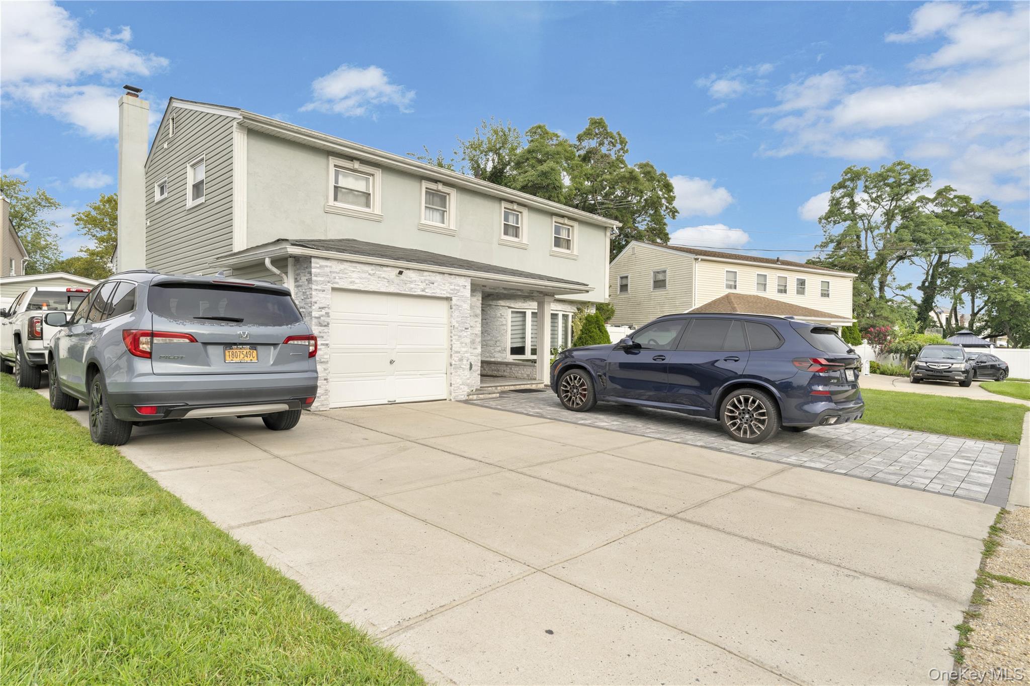 921 Fletcher Avenue, Valley Stream