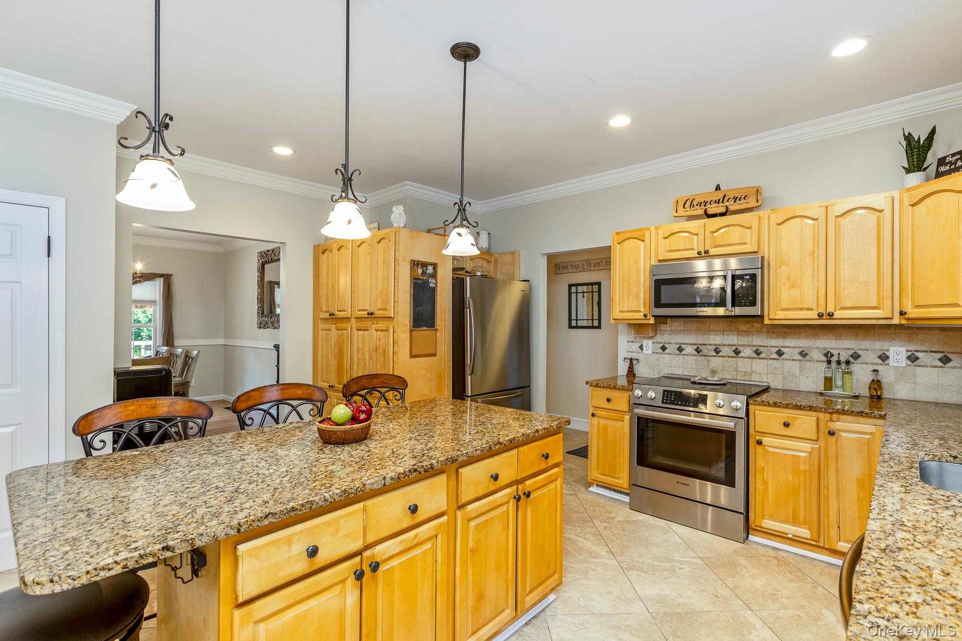 2835 Wading River Road — photo 22