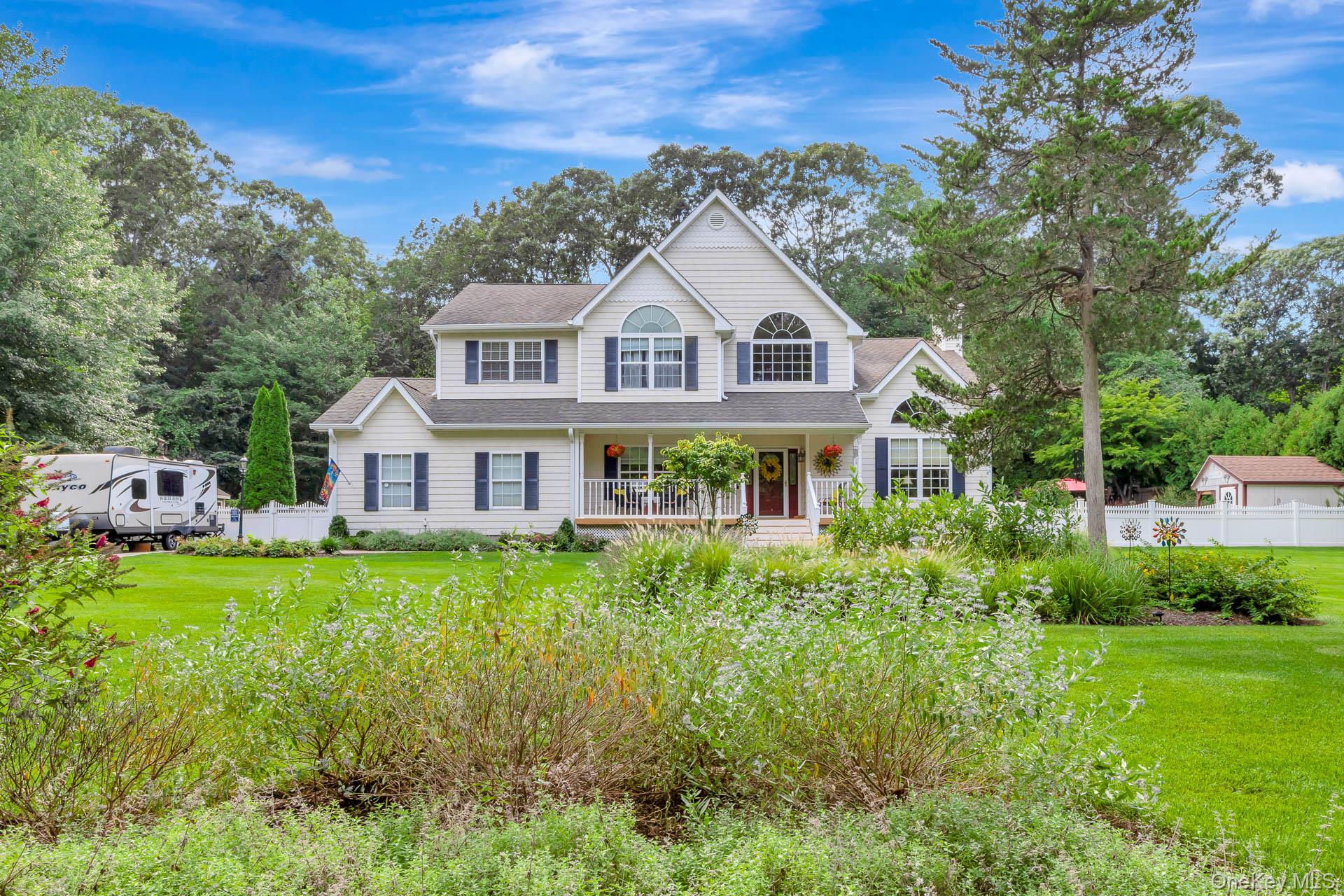 2835 Wading River Road — photo 4
