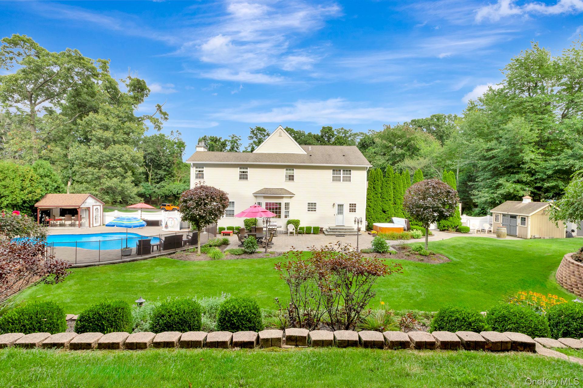 2835 Wading River Road — photo 49