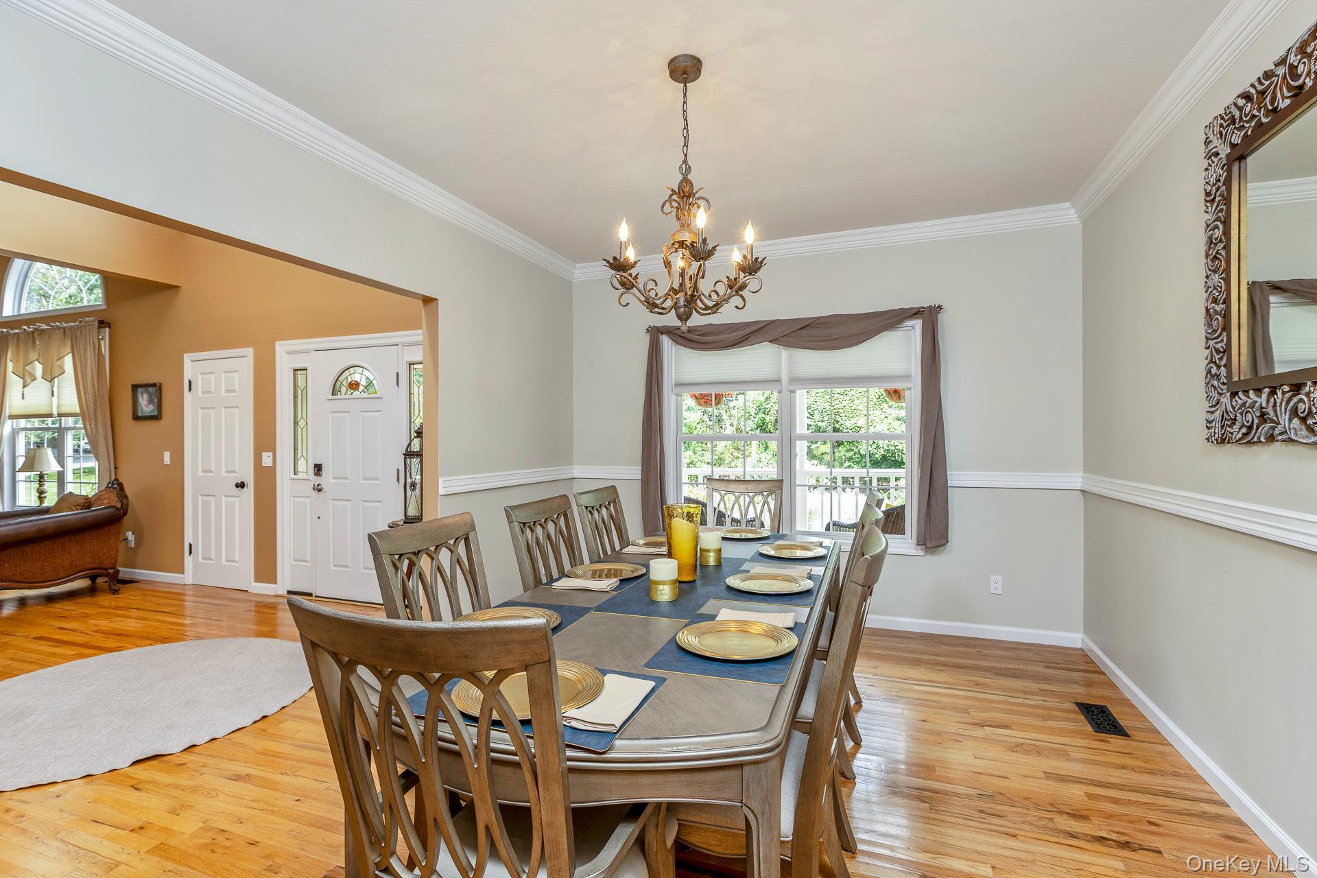 2835 Wading River Road — photo 9