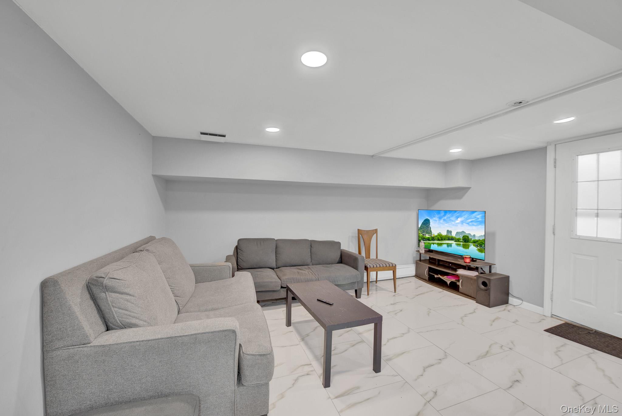 520 Kirkman Avenue — photo 18