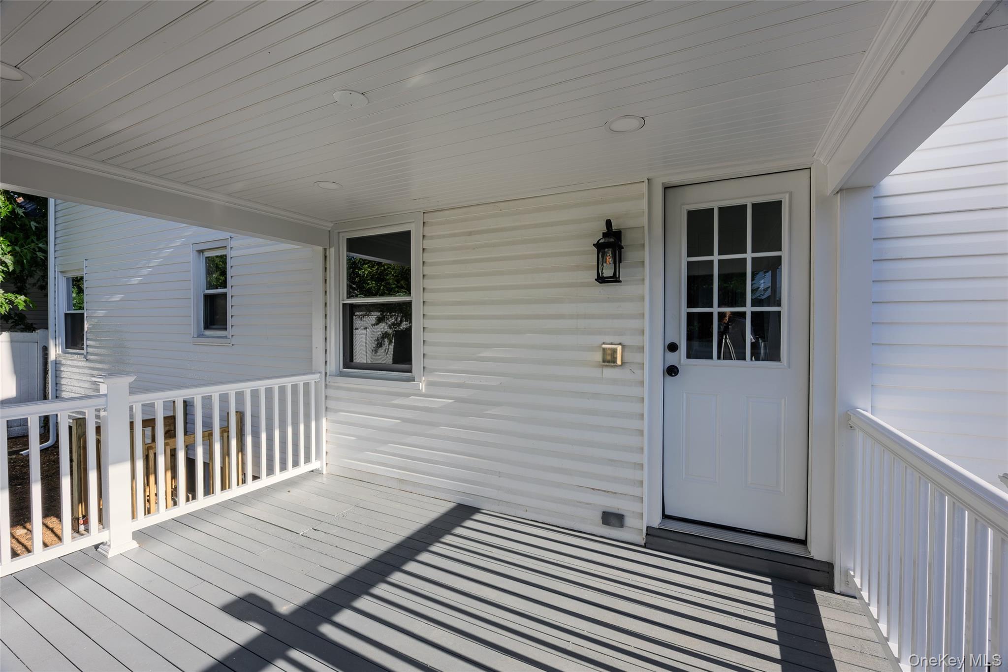 843 Jerusalem Avenue — photo 22