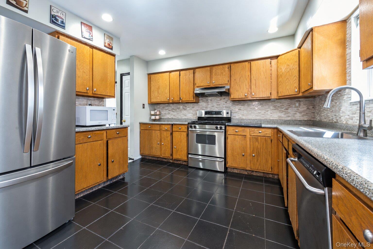 126 Washington Avenue — photo 14