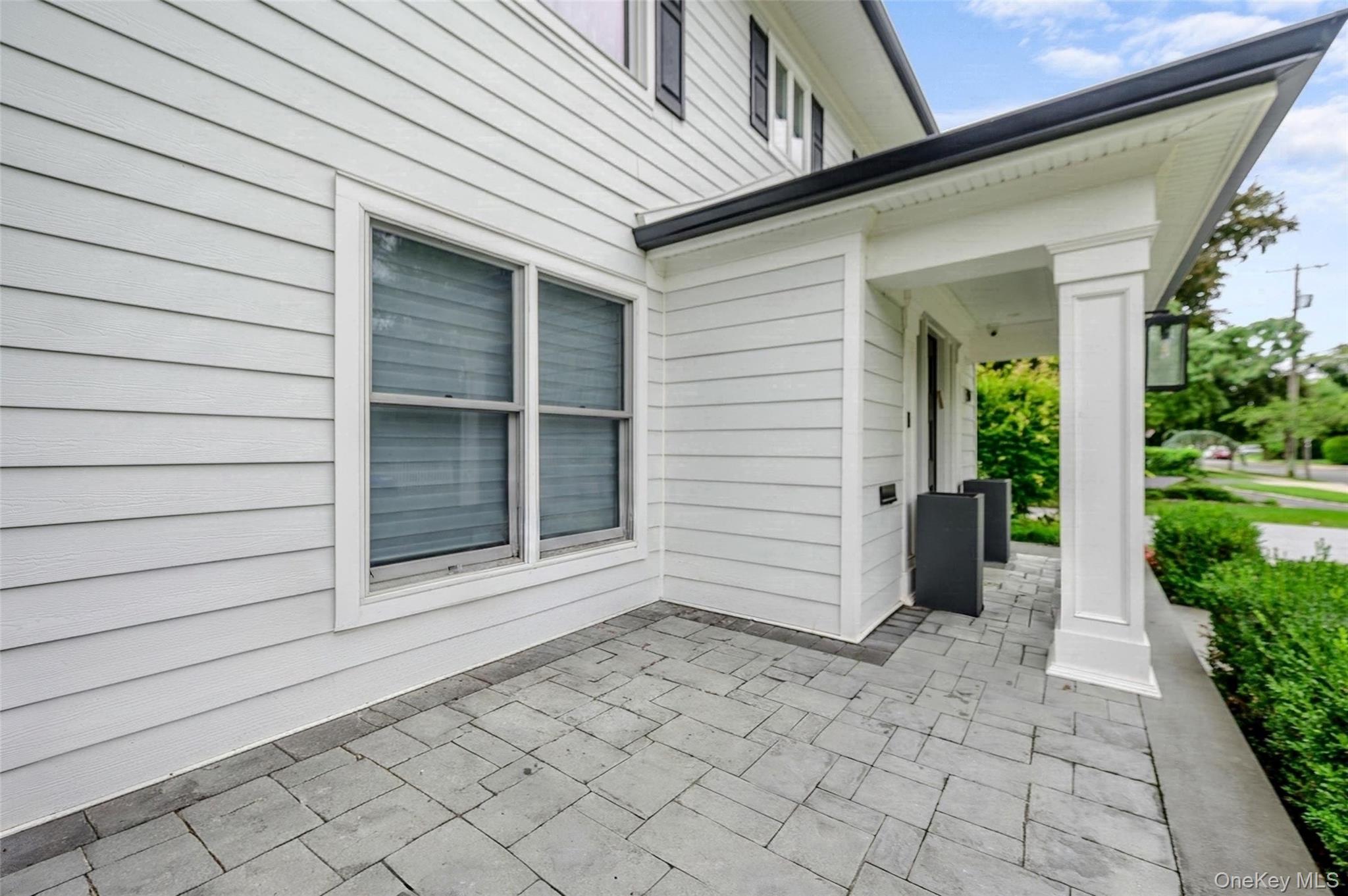 39 Burton Avenue — photo 38