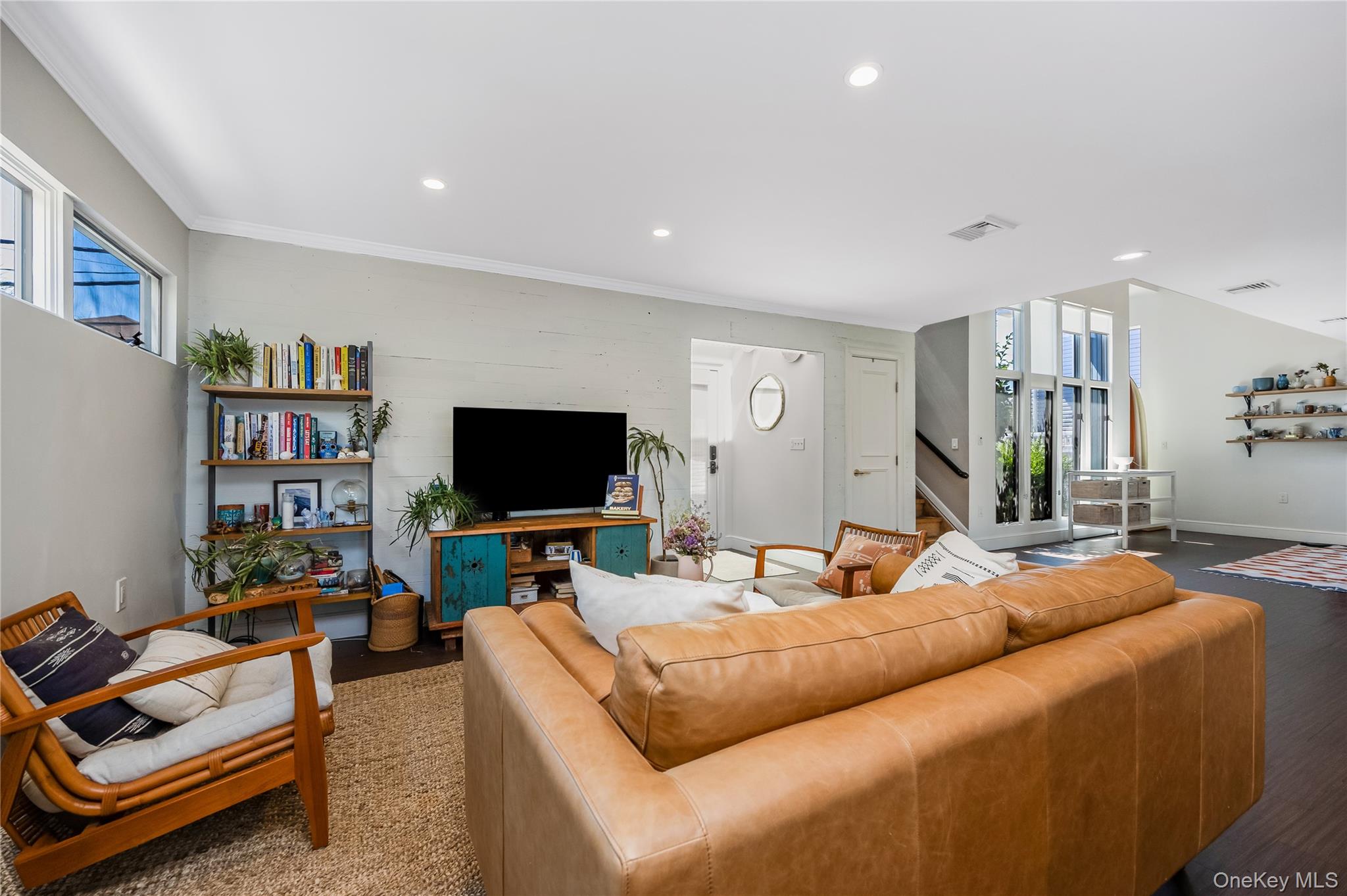 491 Bay Drive — photo 8