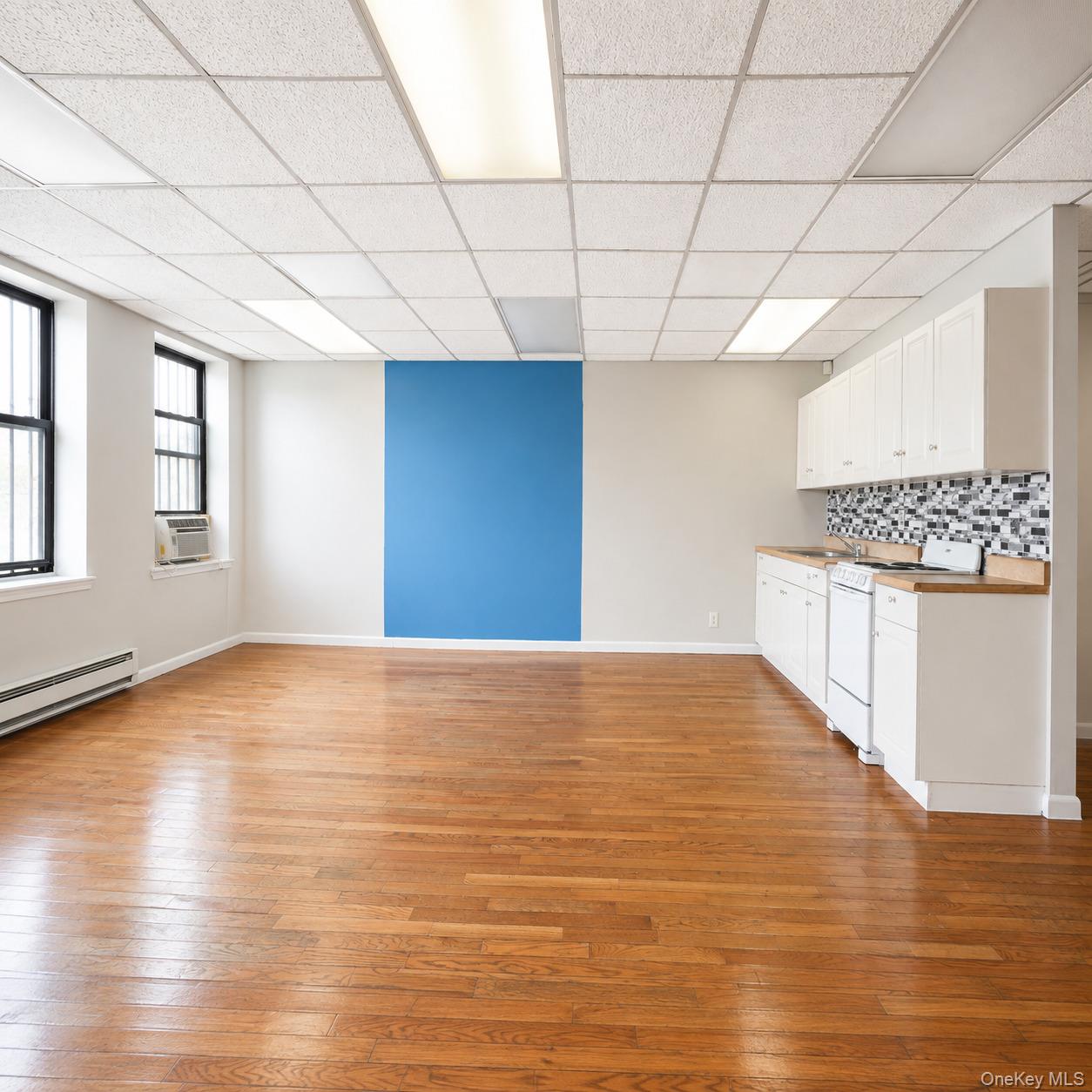 6419 Myrtle Avenue — photo 12