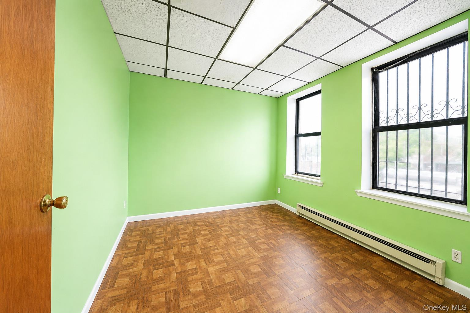 6419 Myrtle Avenue — photo 18
