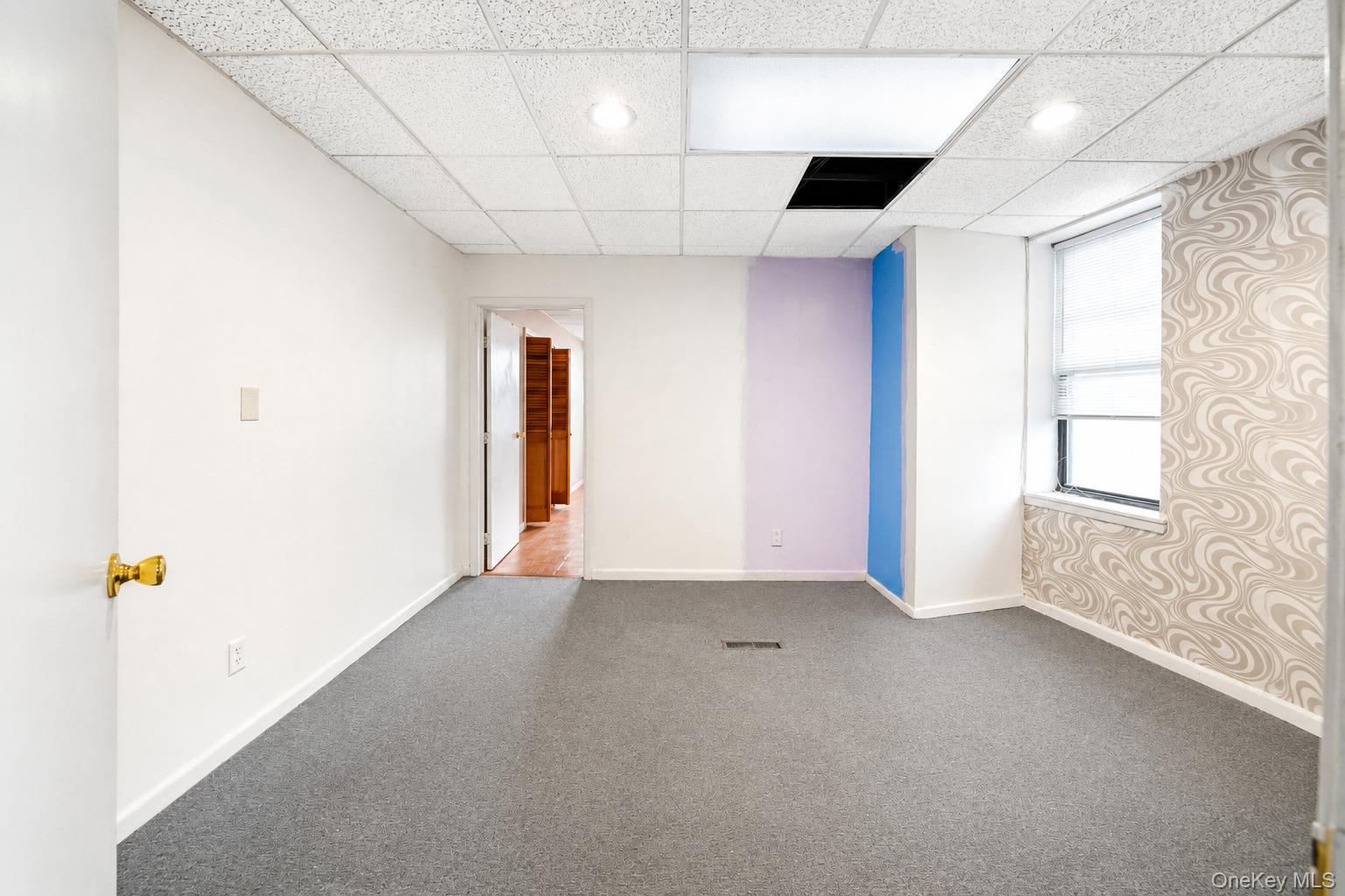6419 Myrtle Avenue — photo 27