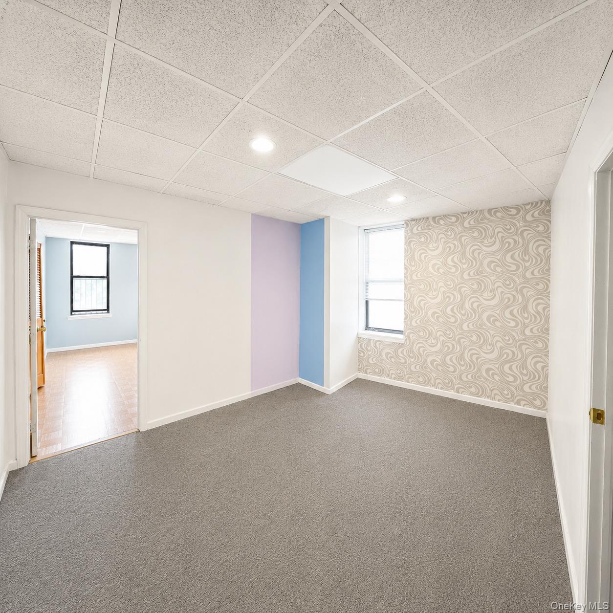 6419 Myrtle Avenue — photo 28