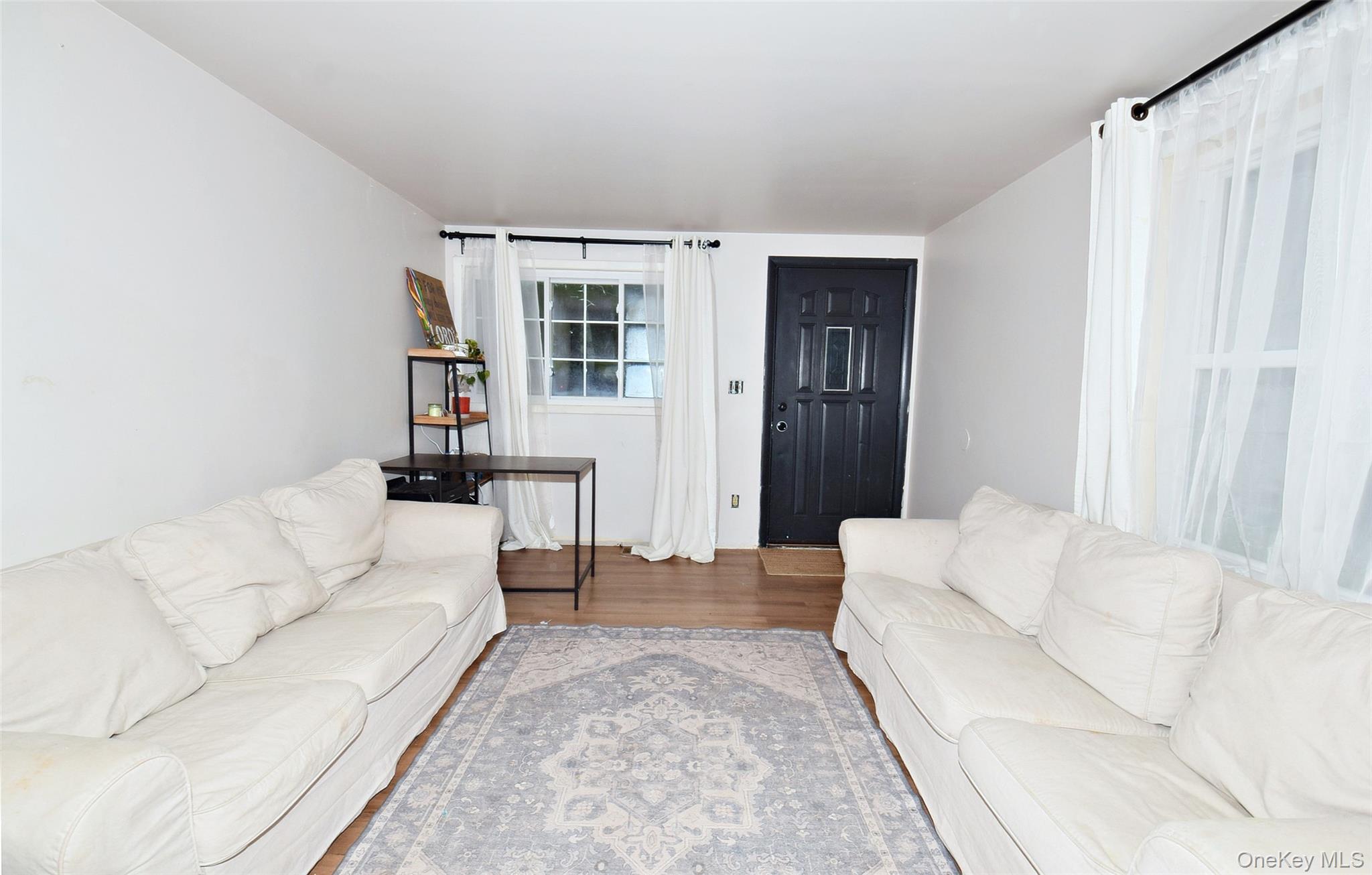 35 20th Street — photo 3