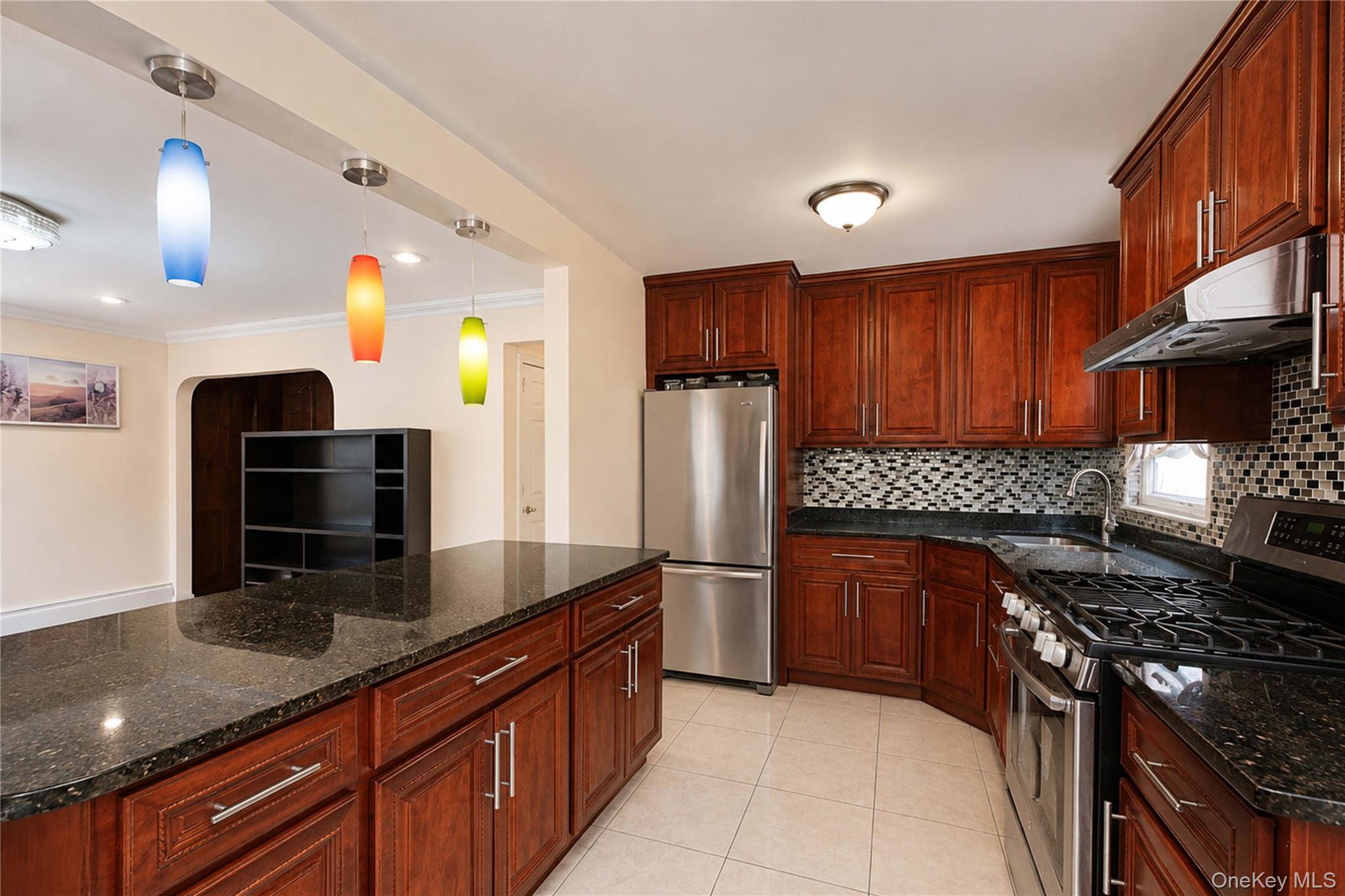 175 Latham Road — photo 8