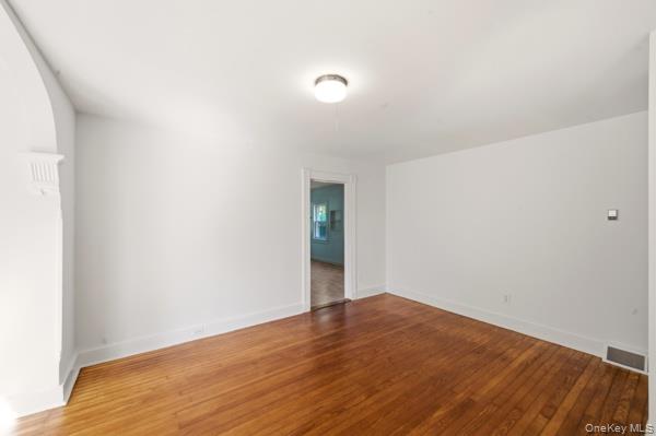 36 Railroad Ave. — photo 11