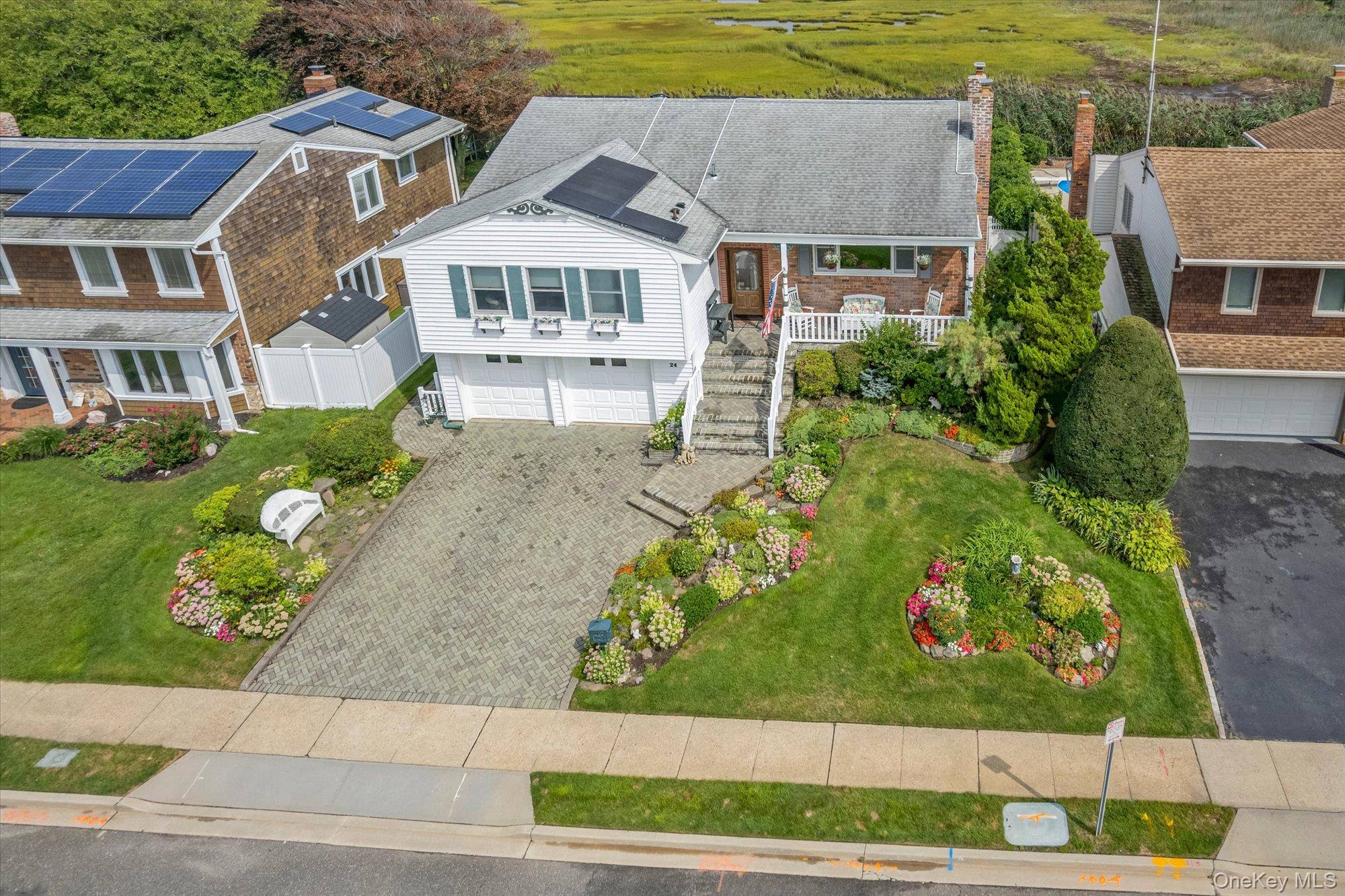 24 Donna Lane — photo 38