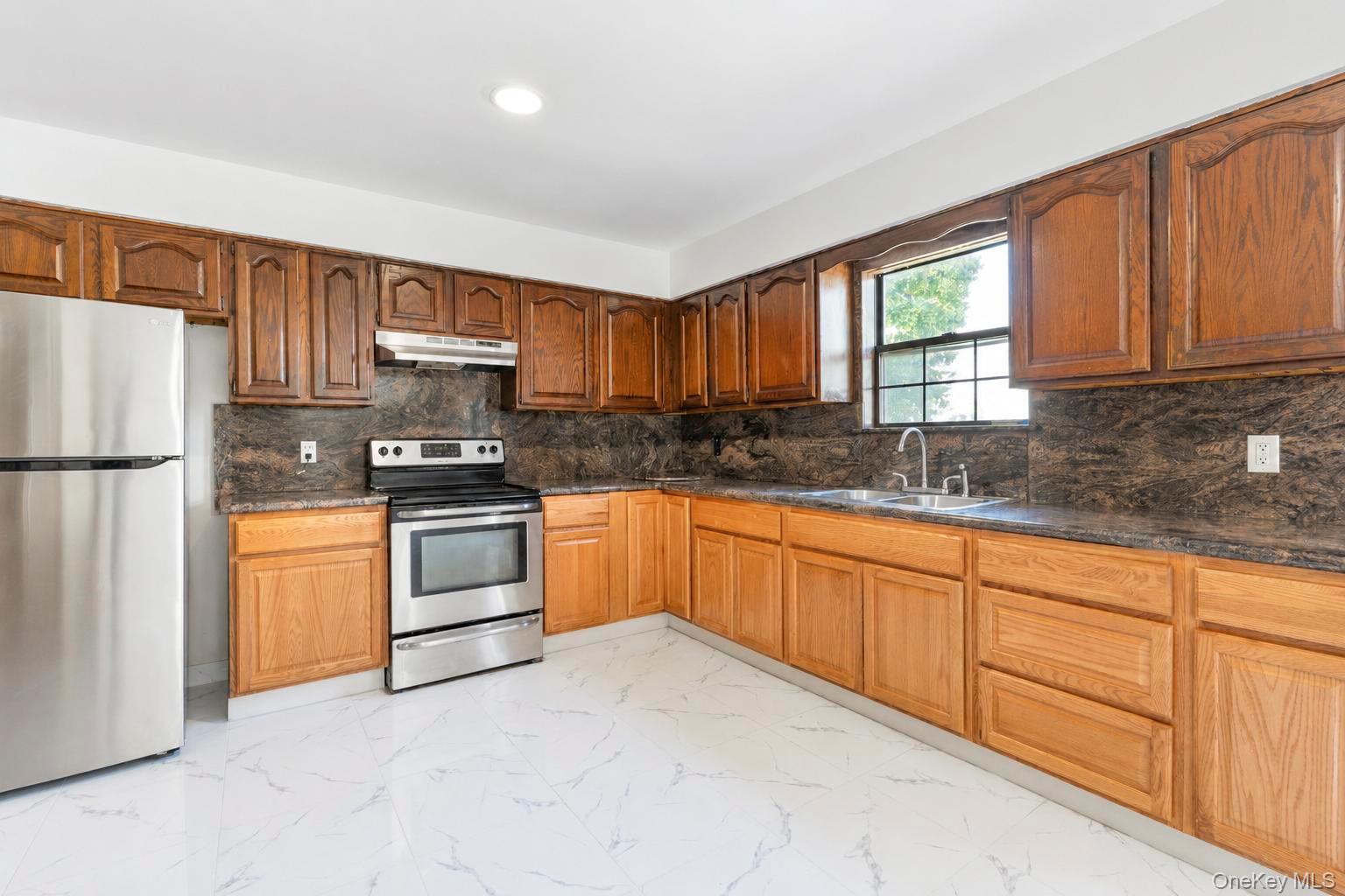 43 harrison Drive — photo 11