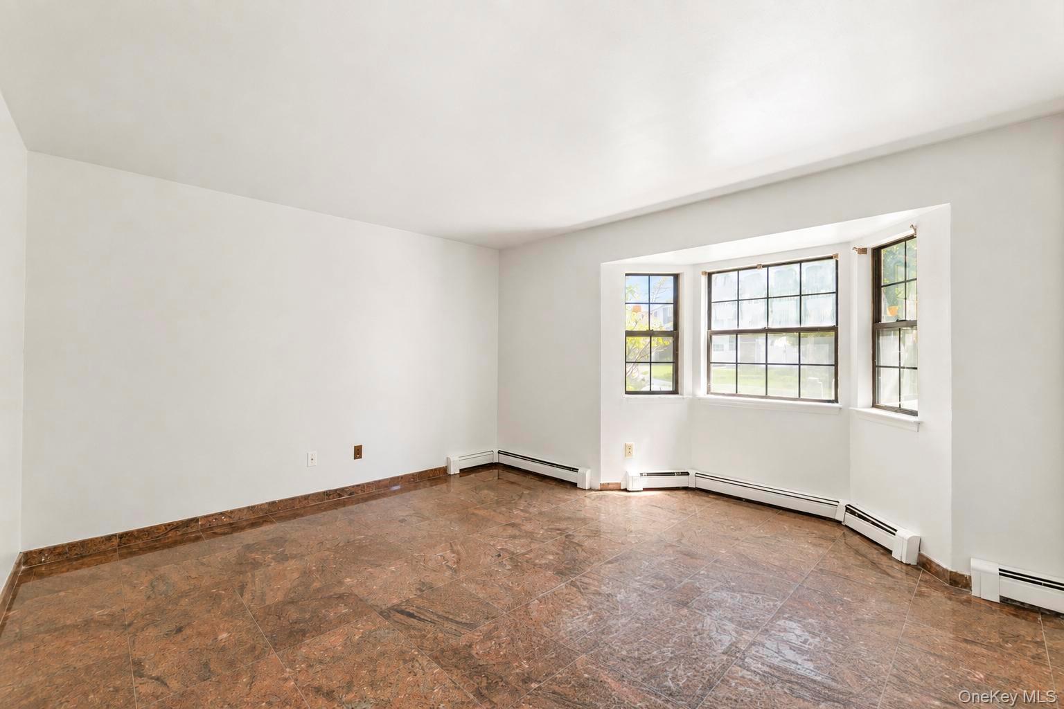 43 harrison Drive — photo 8