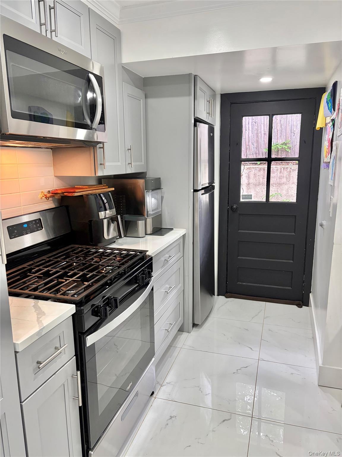 66 Valentine Street — photo 17