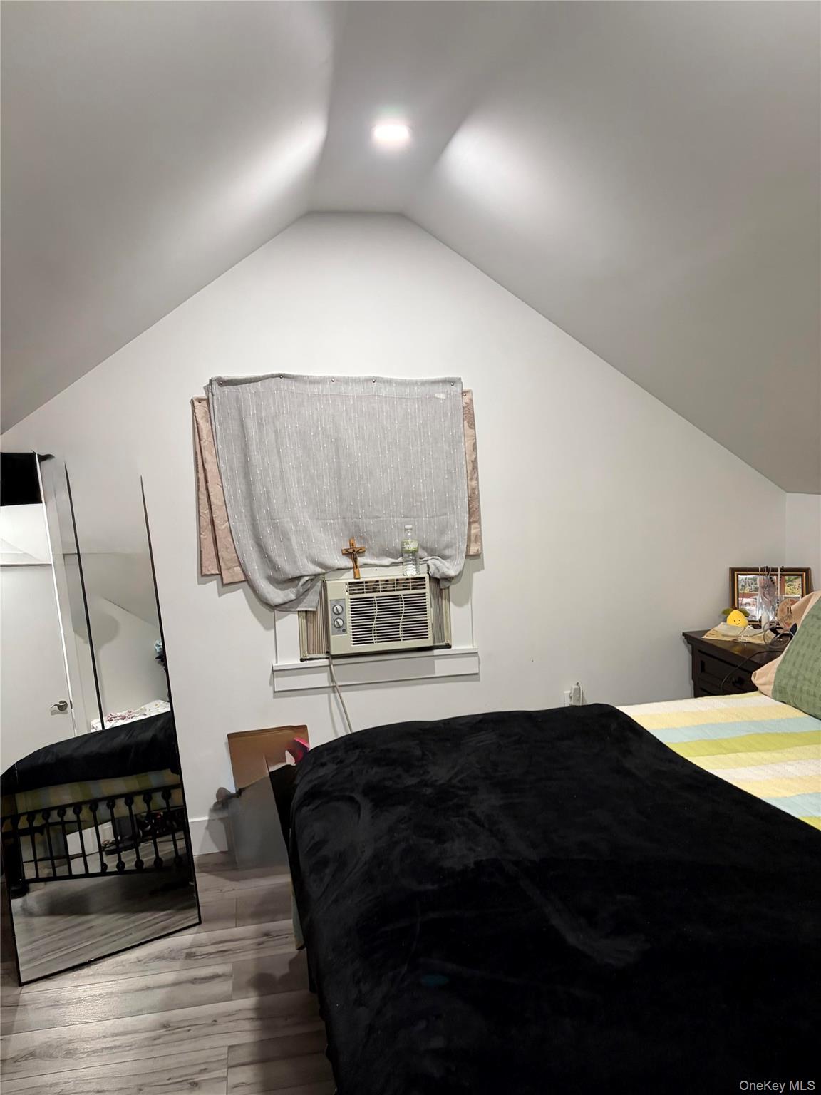 66 Valentine Street — photo 19