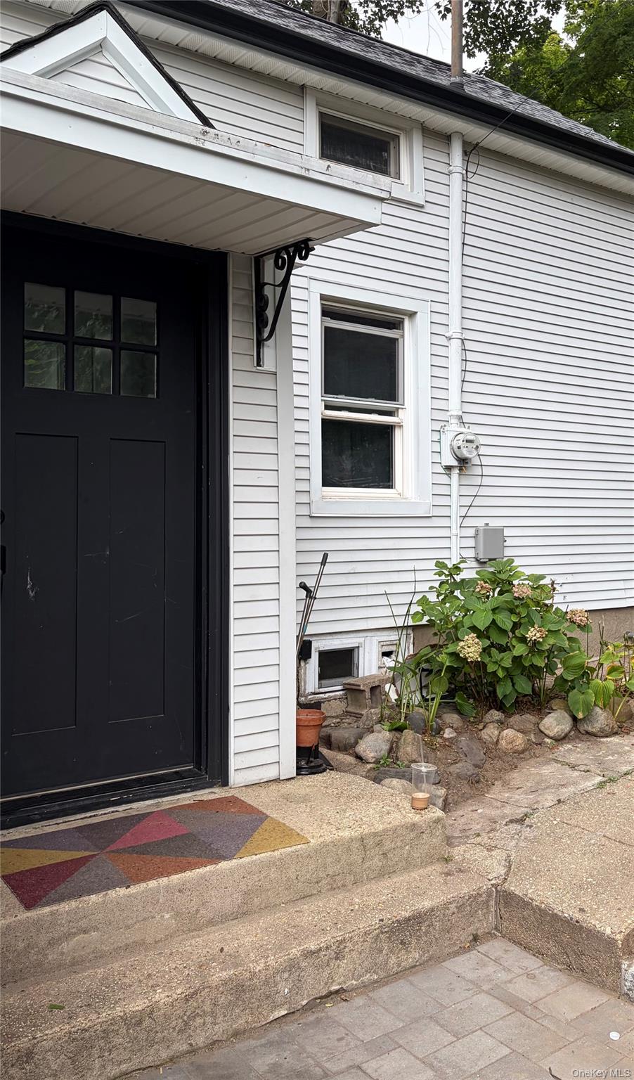 66 Valentine Street — photo 2