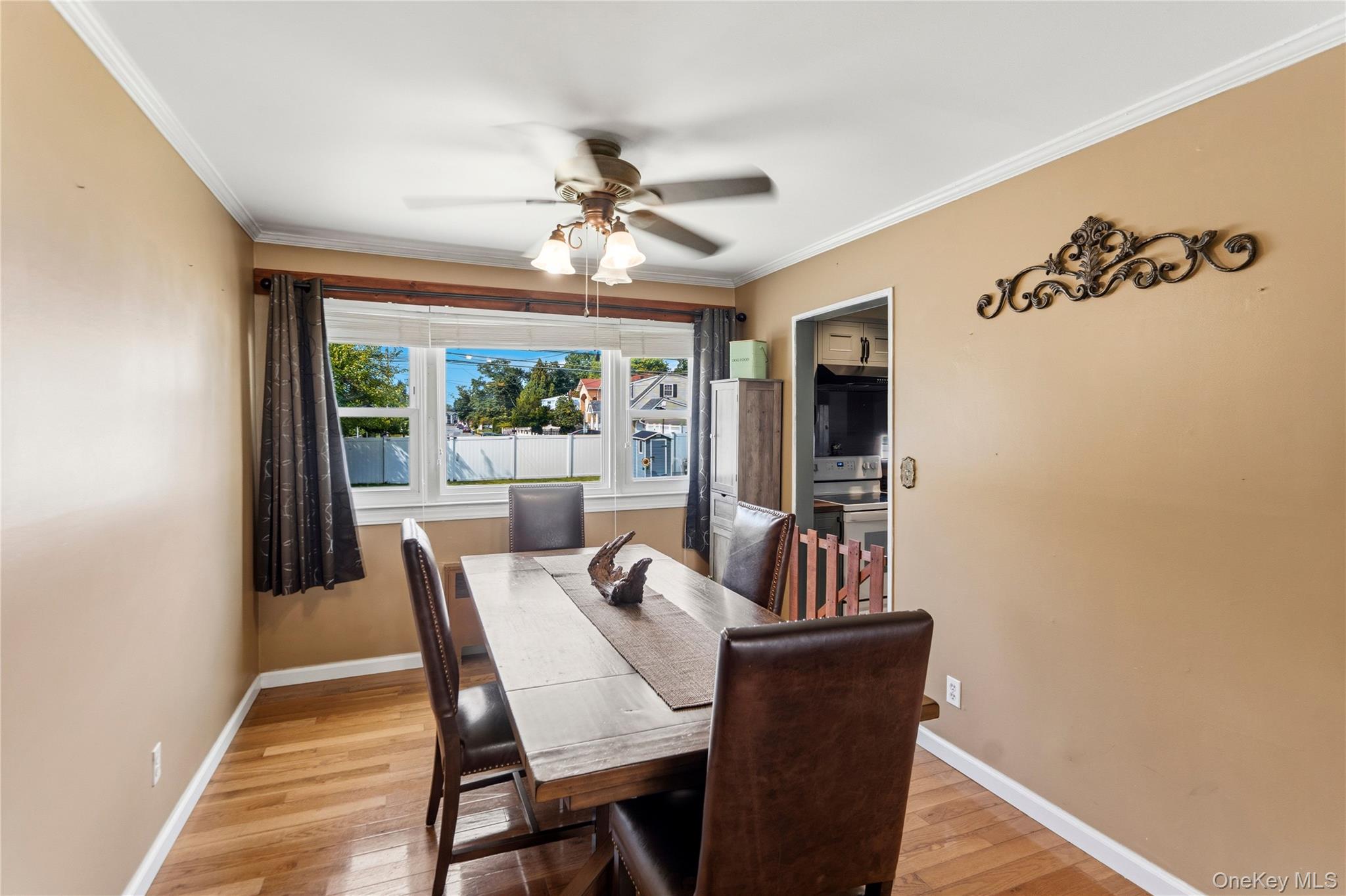 582 Benton Road — photo 10