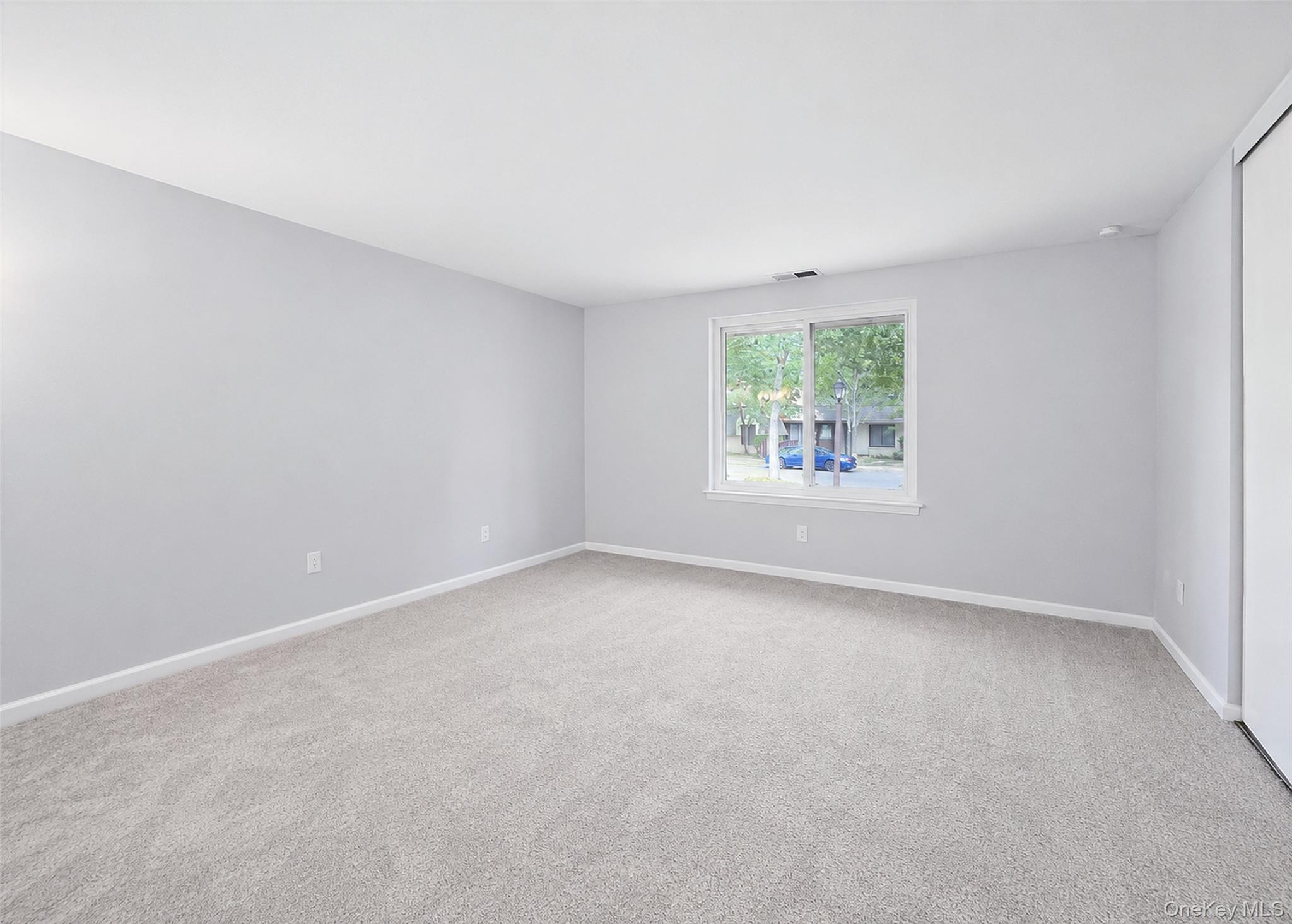 145 Cambridge Drive — photo 10