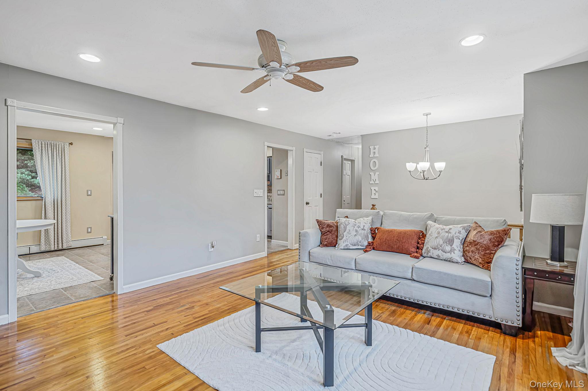 6 North Avenue — photo 11