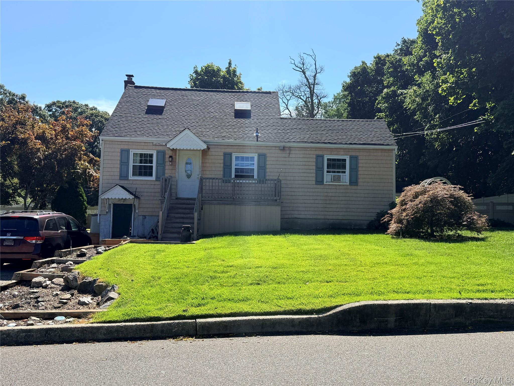 67 Rosewood Road — photo 2