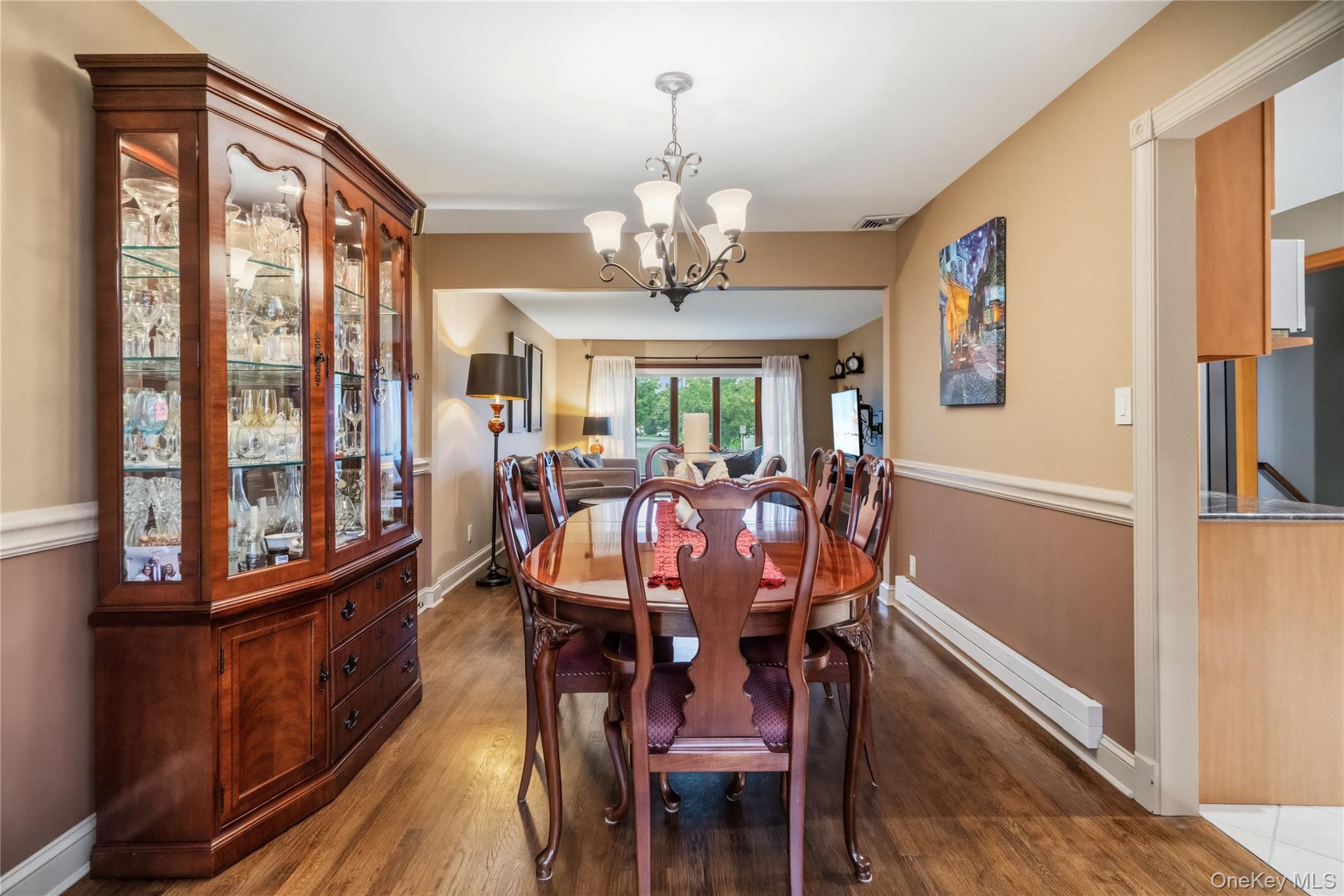 118 Chester Avenue — photo 12