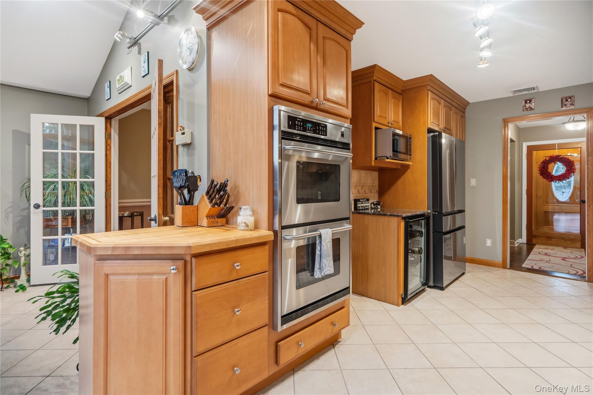 118 Chester Avenue — photo 24